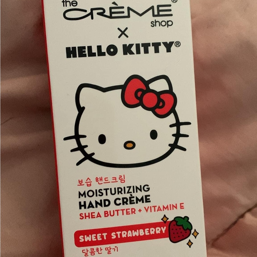 The creme shop Hello Kitty